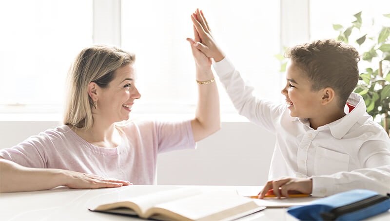 Bí quyết giúp trẻ em tự tin trong mọi tình huống - Khuyến khích trẻ thử thách bản thân