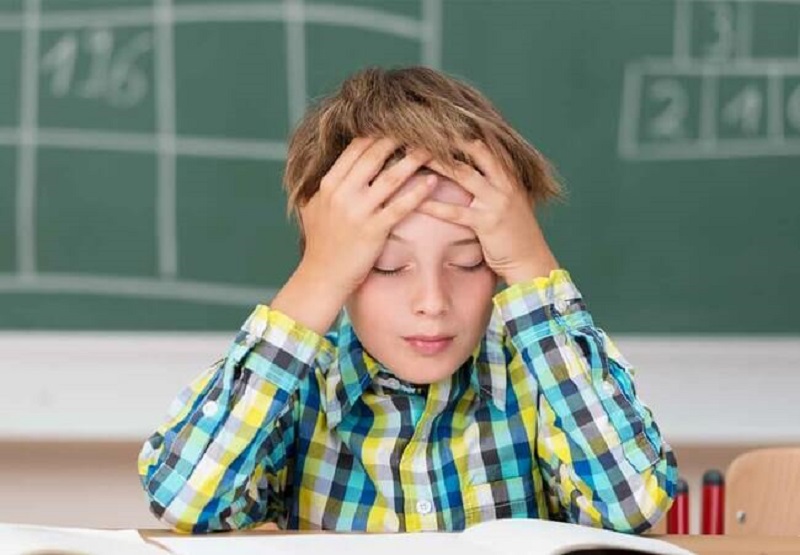 Môi trường học chưa phù hợp và thiếu sự khích lệ